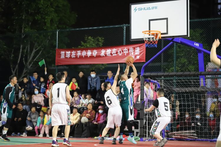 因病去世的